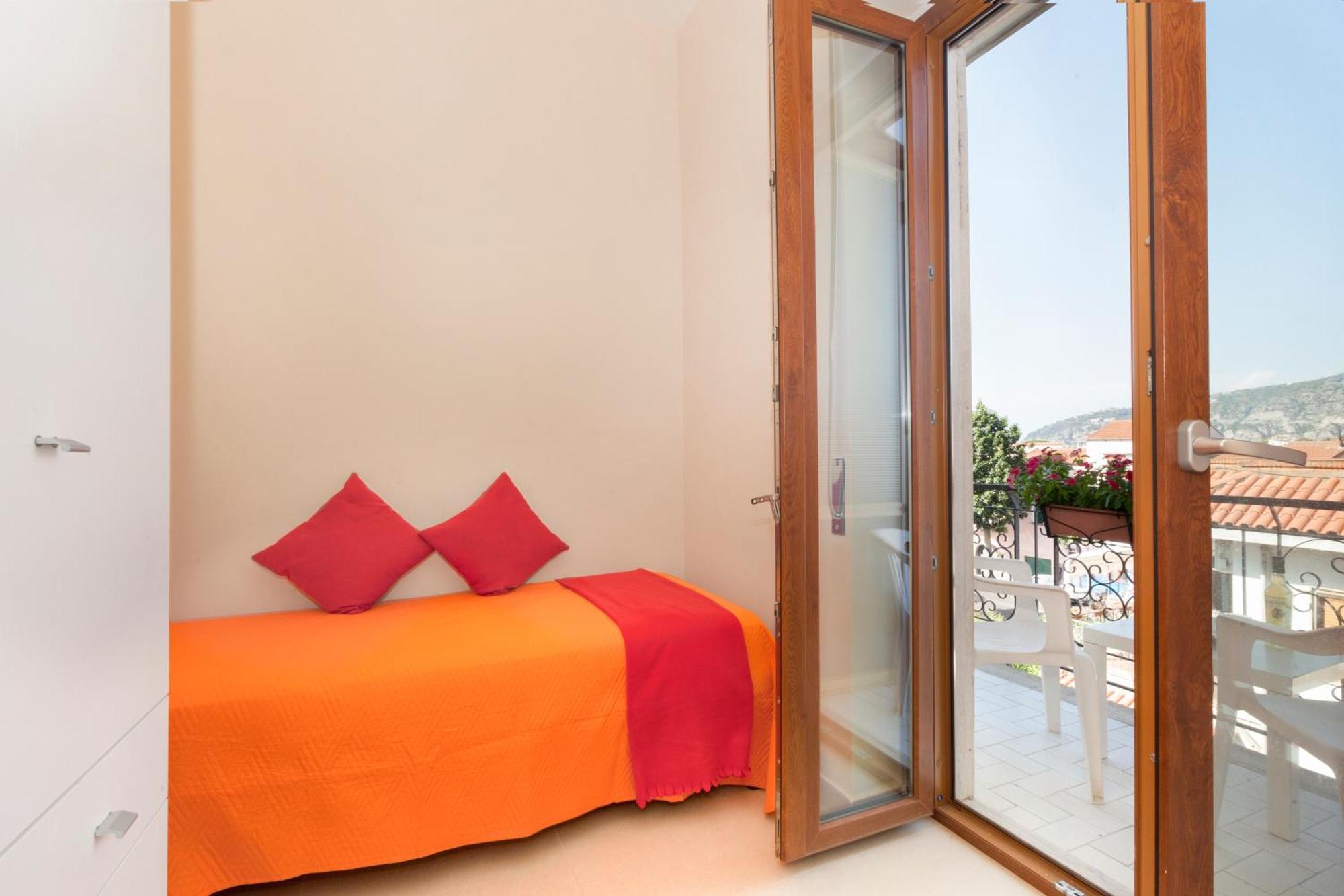 Double House Bybeach Apartment